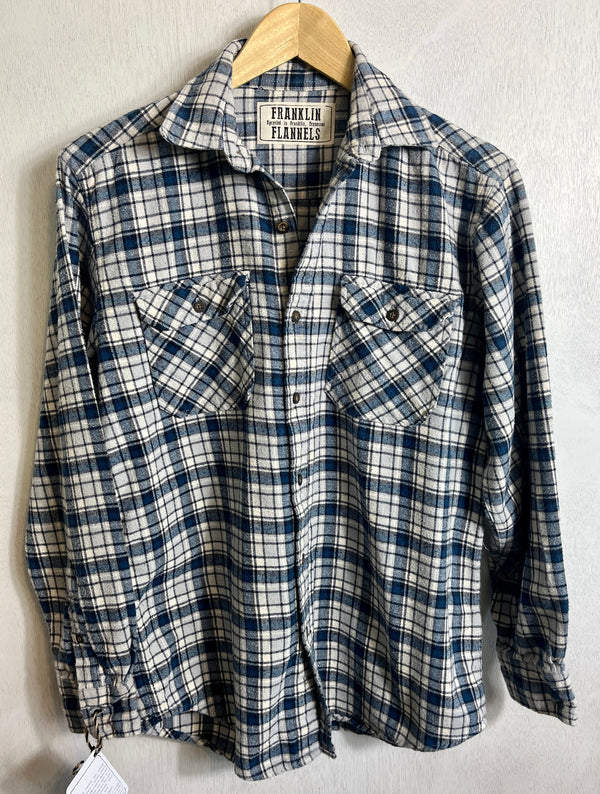 Vintage Blue and White Flannel Size Small