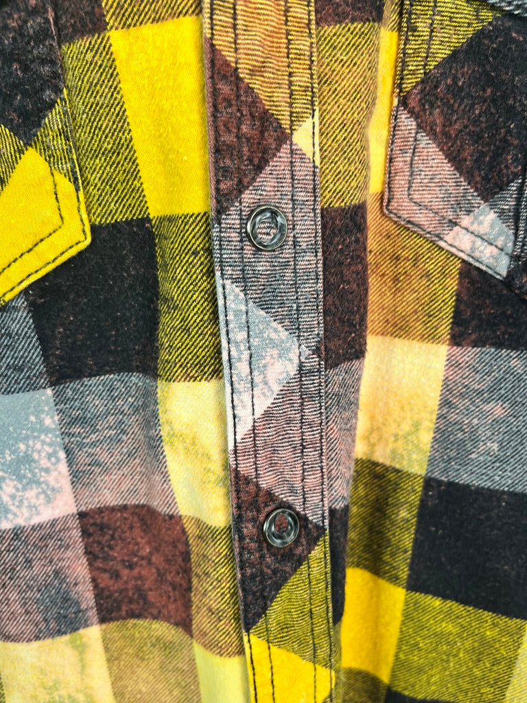 Vintage Western Style Black, Grey, Yellow and Rust Flannel Size Small