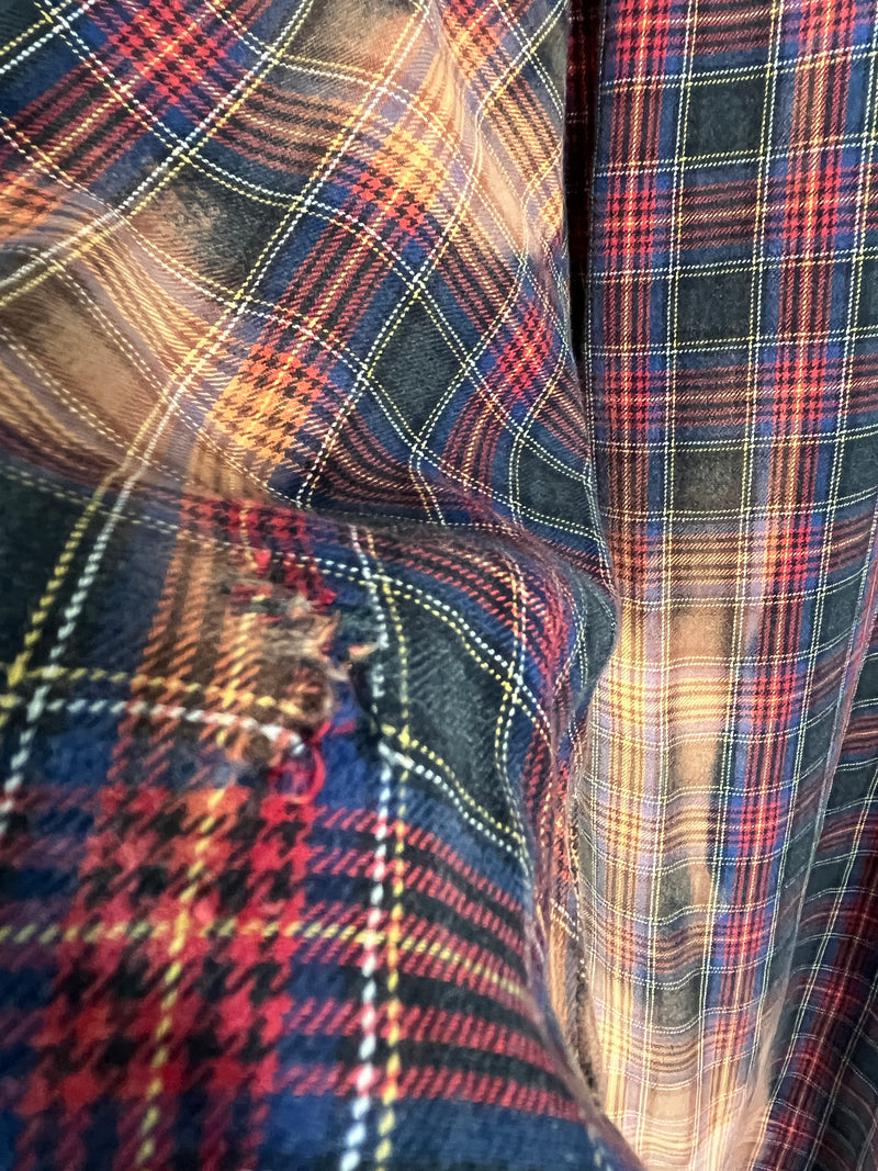 Vintage Black, Navy, Gold and White Flannel Size XL