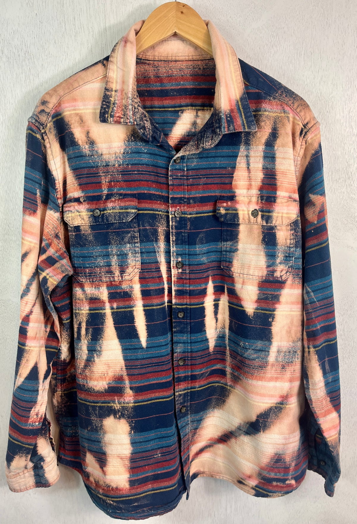 Vintage Blue, Pink, Peach and Gold Flannel Size Large