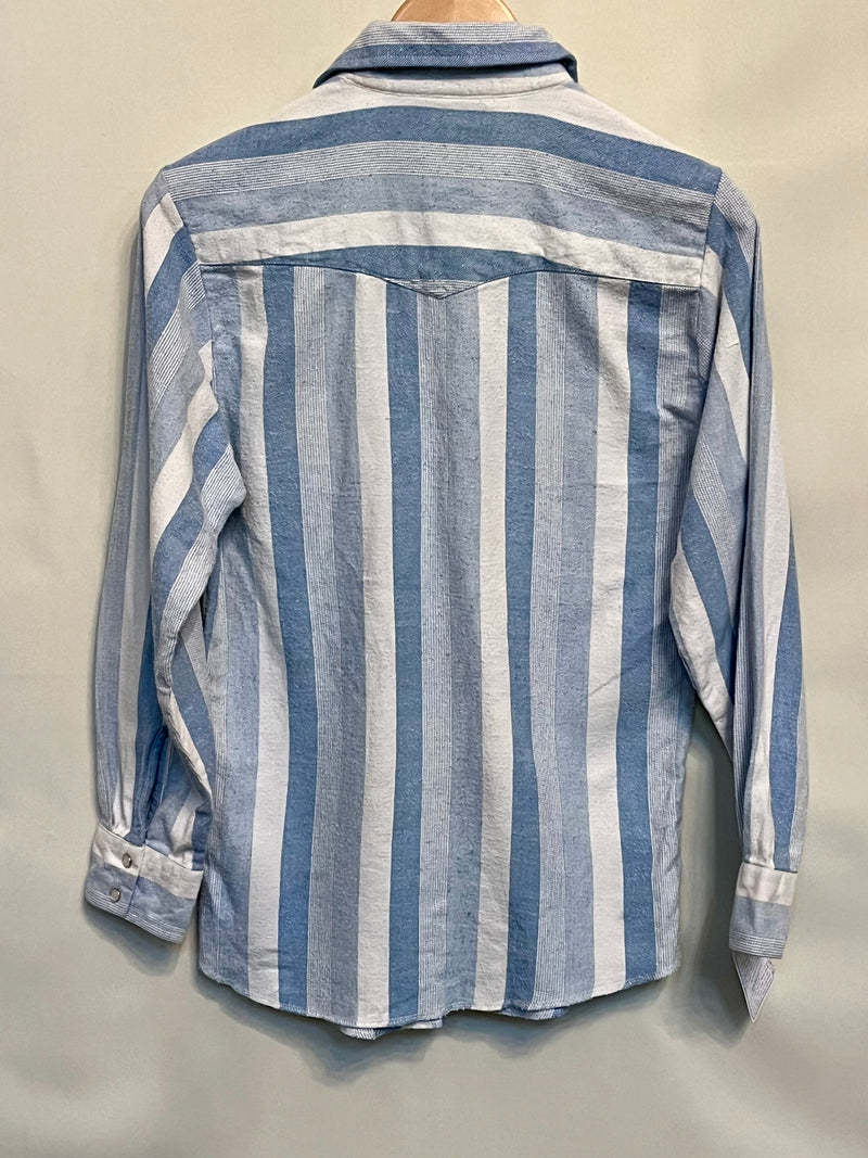 Vintage Western Style Classic Light Blue and White Flannel Size XS