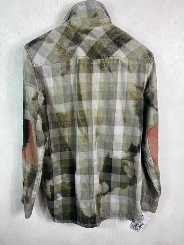 Vintage Army Green, Sage, Black and Grey Flannel Size Small