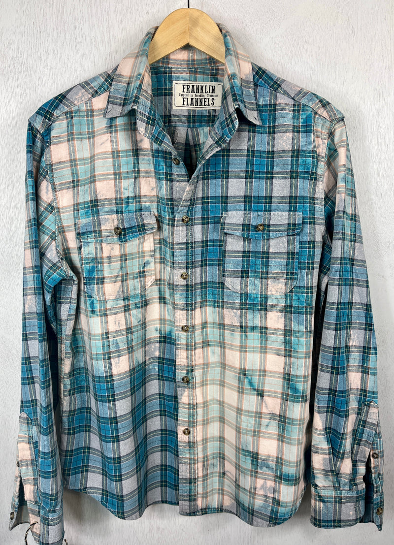 Vintage Grey, Turquoise and Cream Flannel Size Medium