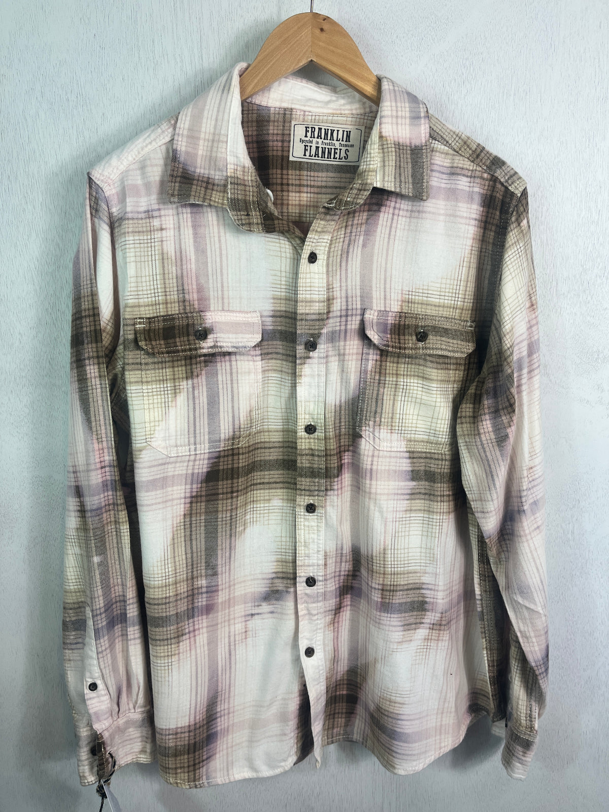 Vintage Cream, Sage, Brown and Lavender Size Large