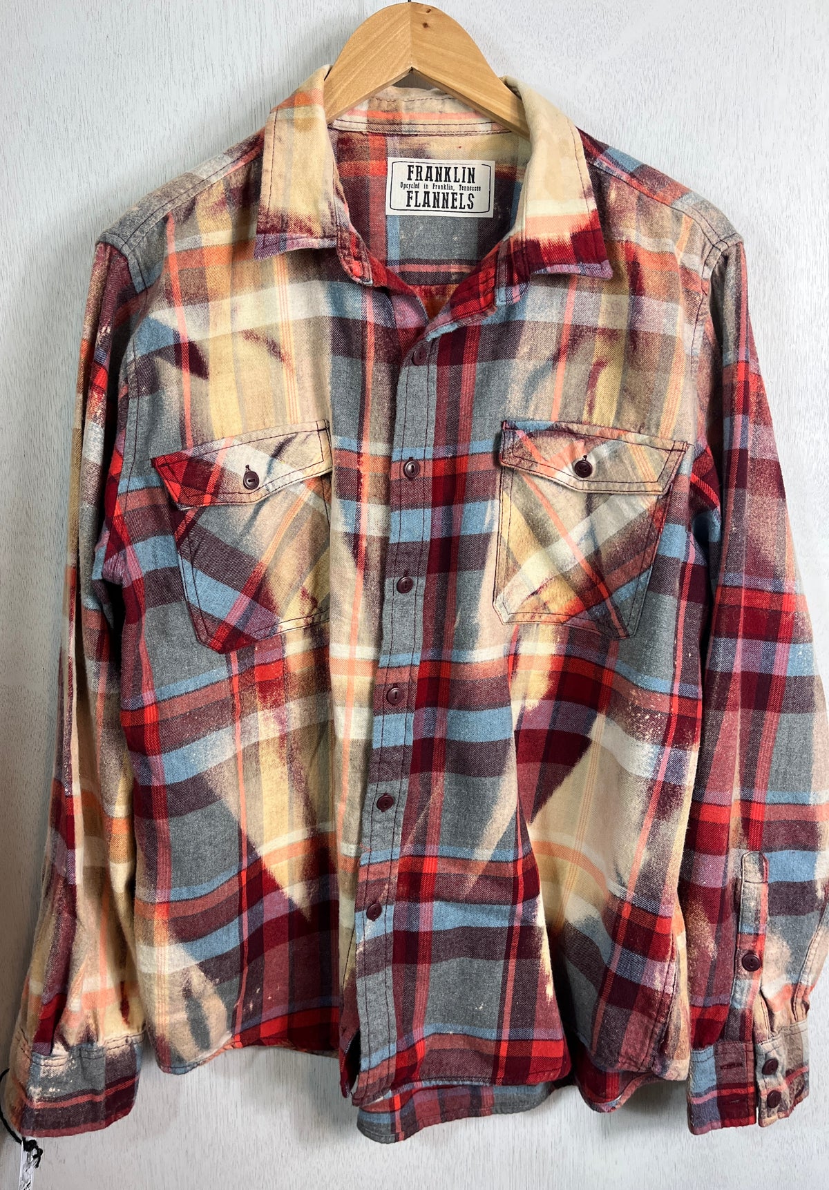 Vintage Grey, Red, Blue and Cream Flannel Size Medium