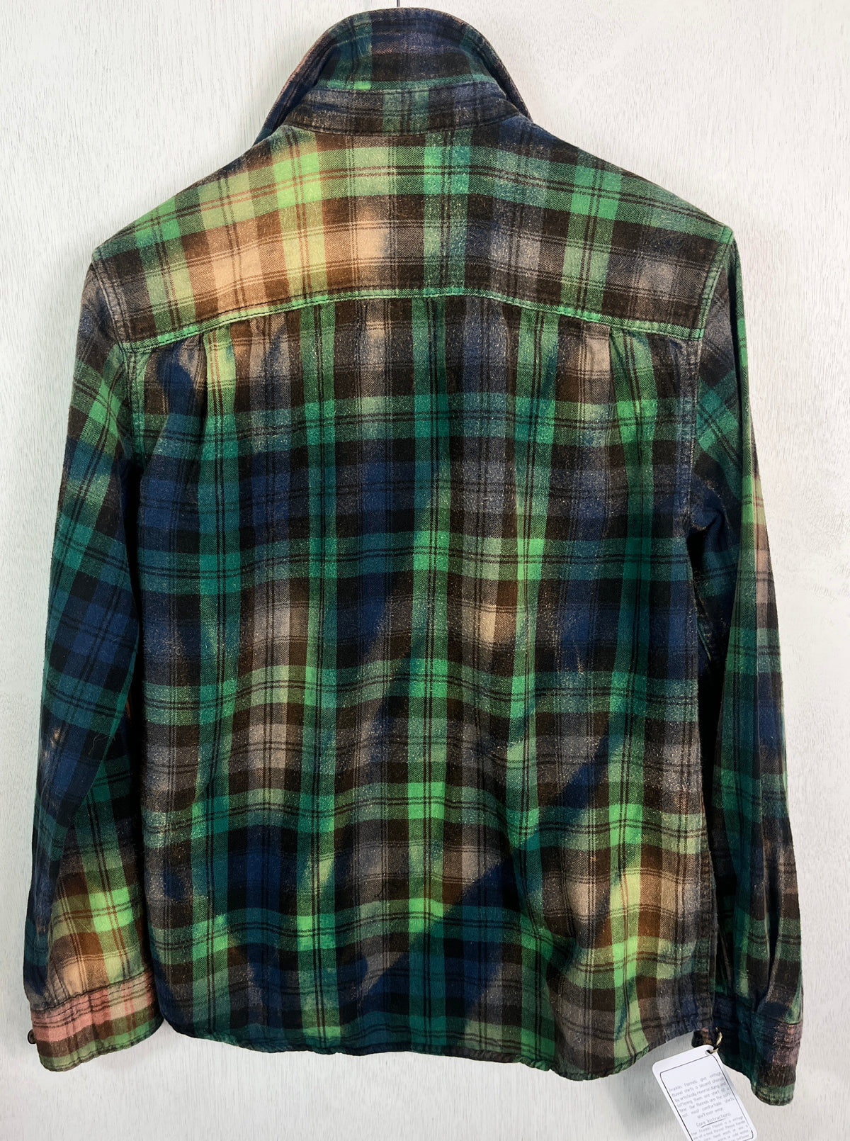 Vintage Green, Navy, Black and Dusty Rose Flannel Size Small