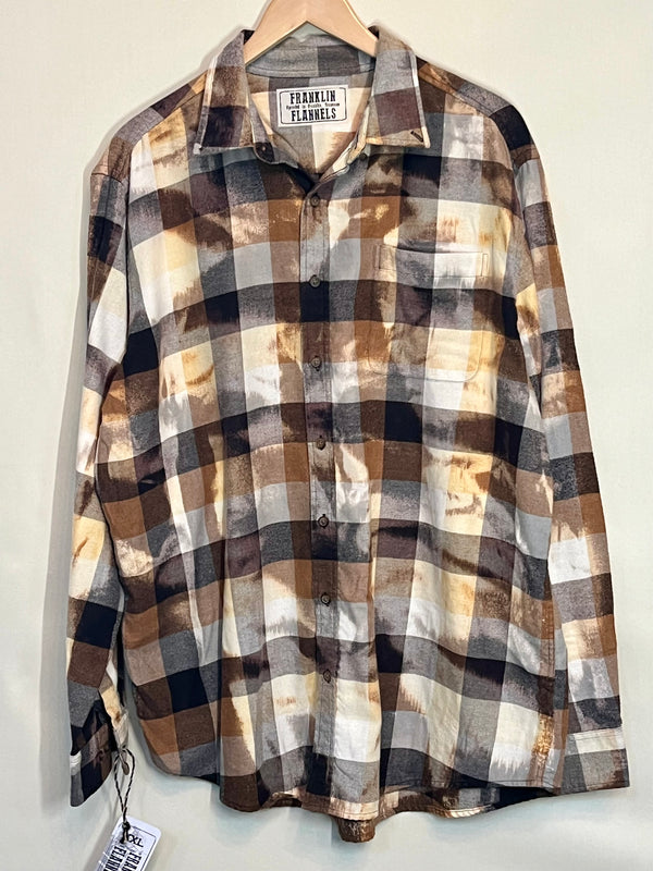 Vintage Brown, Yellow, Black and White Size XXL