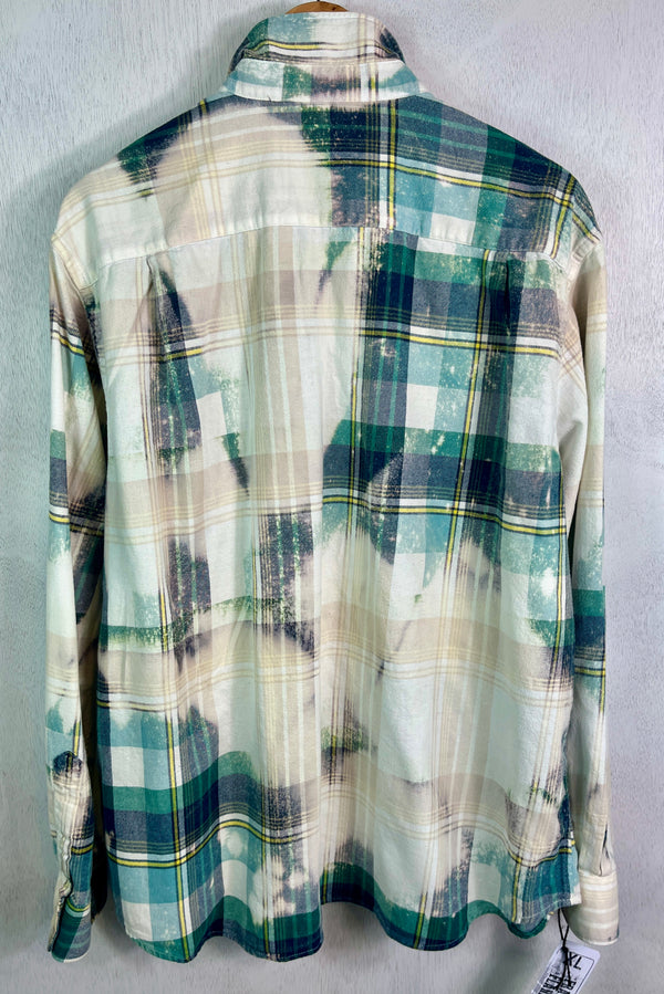 Vintage Green, Cream, Navy, Yellow and White Flannel Size XL