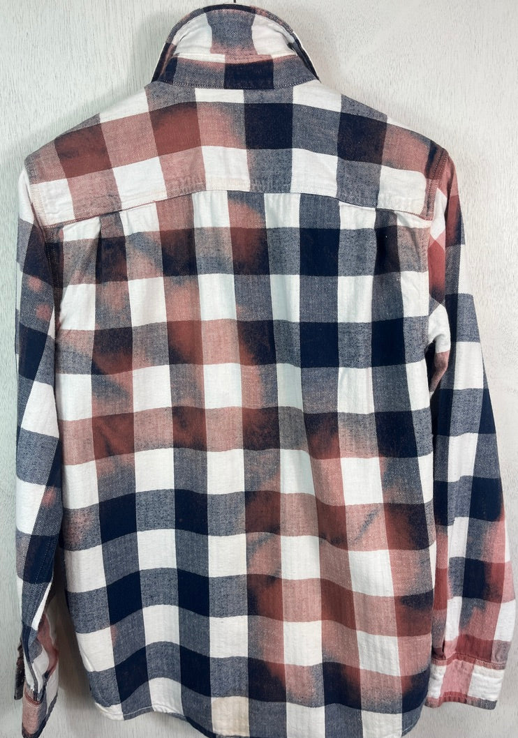 Vintage Navy, White and Dusty Rose Flannel Size Medium