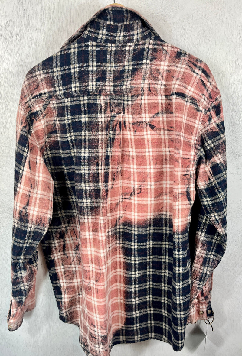 Vintage Navy Blue, White and Dusty Rose Flannel Size XL