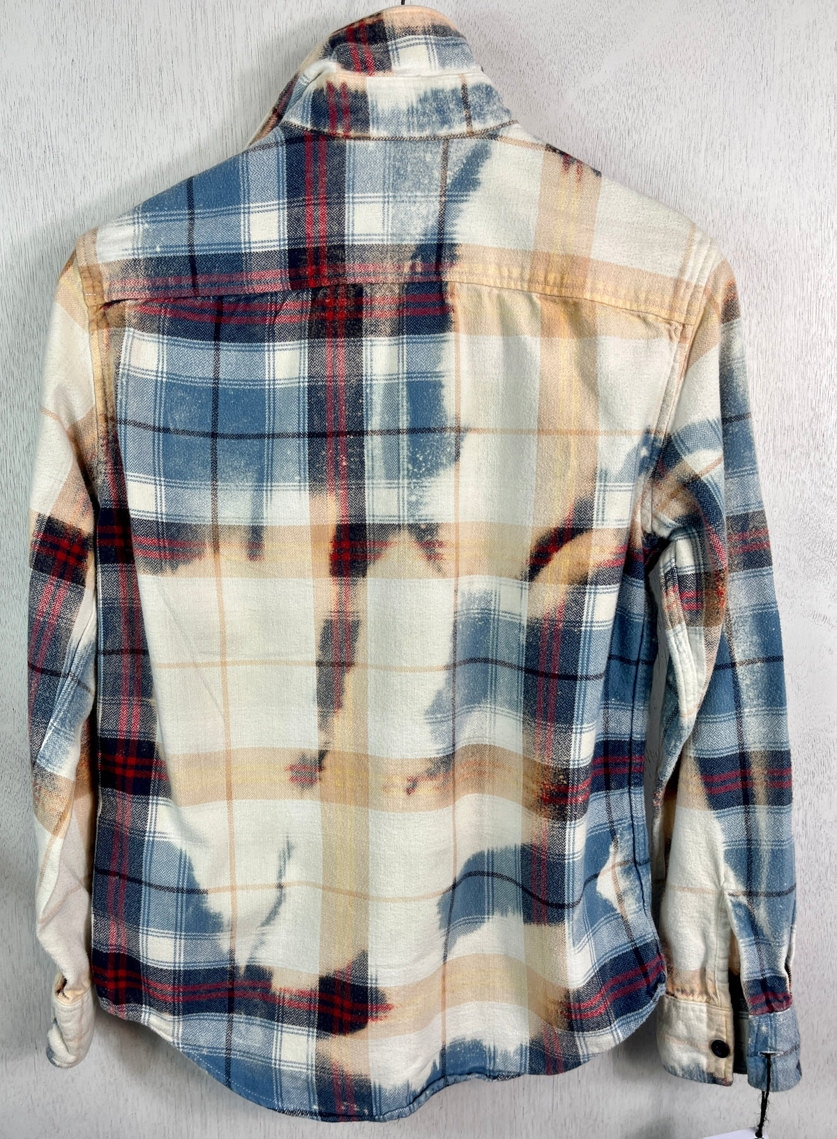 Vintage Light Blue, Red, Cream and Black Flannel Size Small
