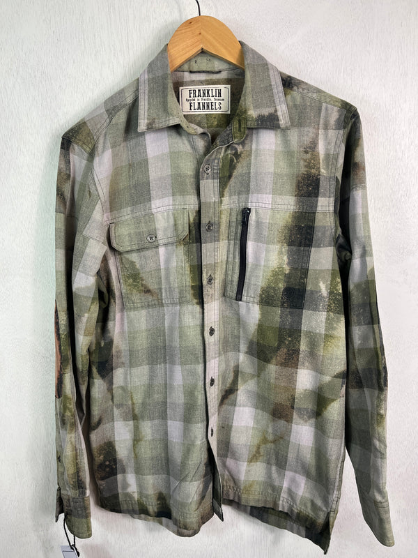 Vintage Army Green, Sage, Black and Grey Flannel Size Small