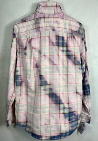 Vintage Blue, Pink, Lavender and White Flannel Size Large