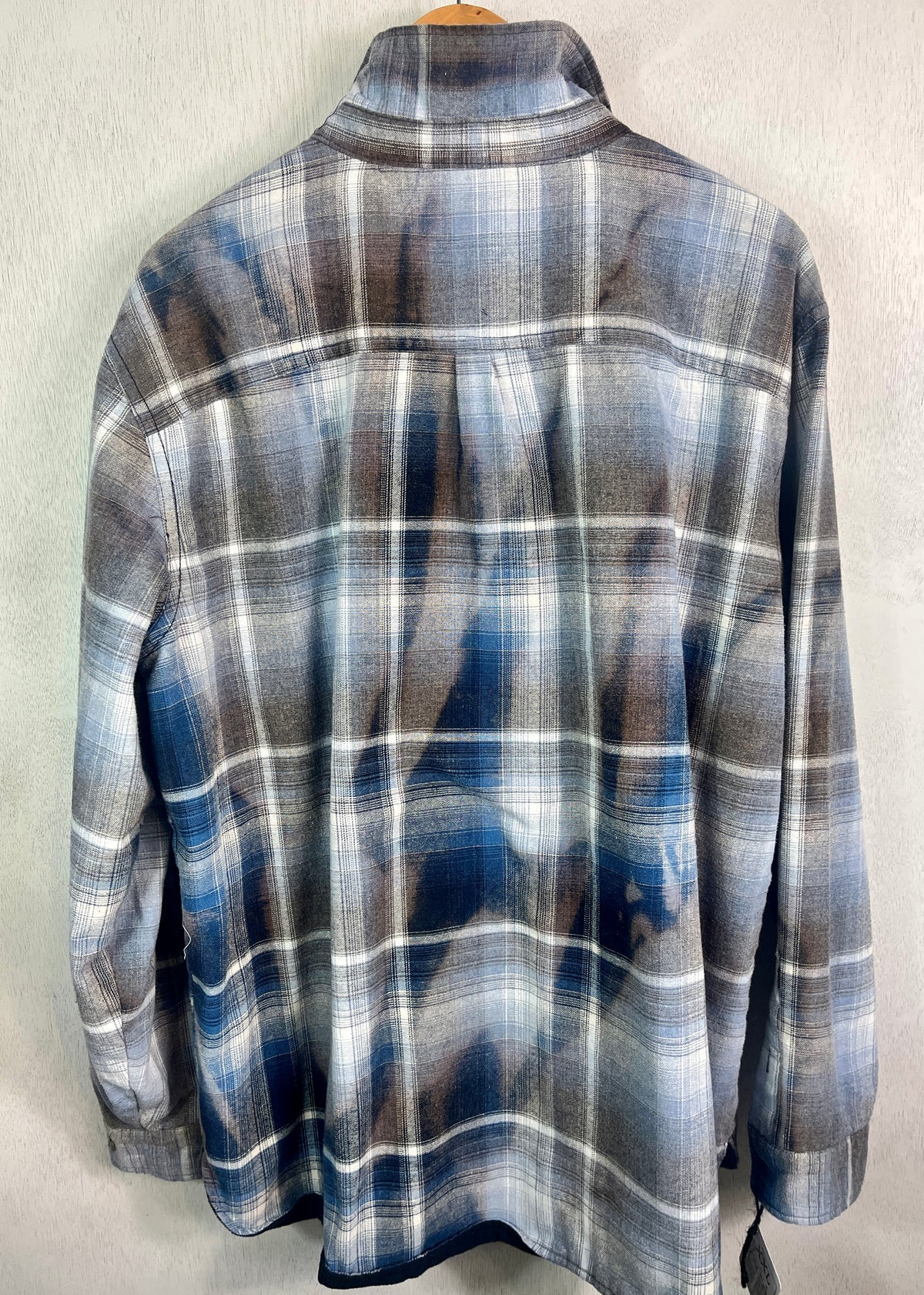 Vintage Navy, Light Blue, Grey and White Flannel Jacket Size XXL