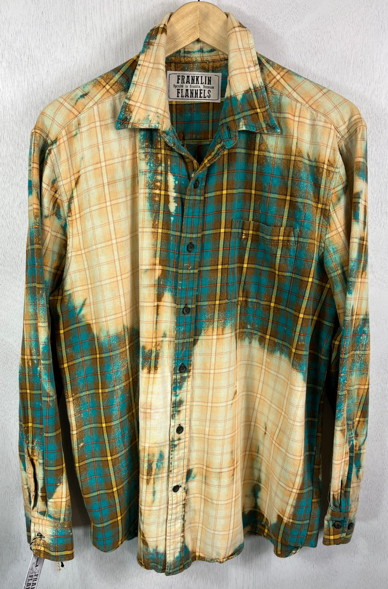 Vintage Light Yellow, Turquoise and Rust Flannel Size Large