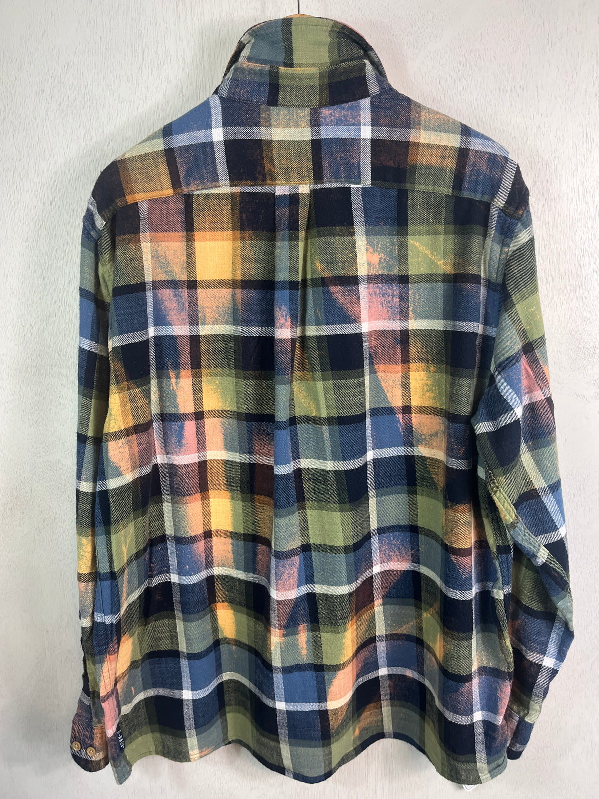 Vintage Green, Blue, Navy, Pink and Gold Flannel Size Large