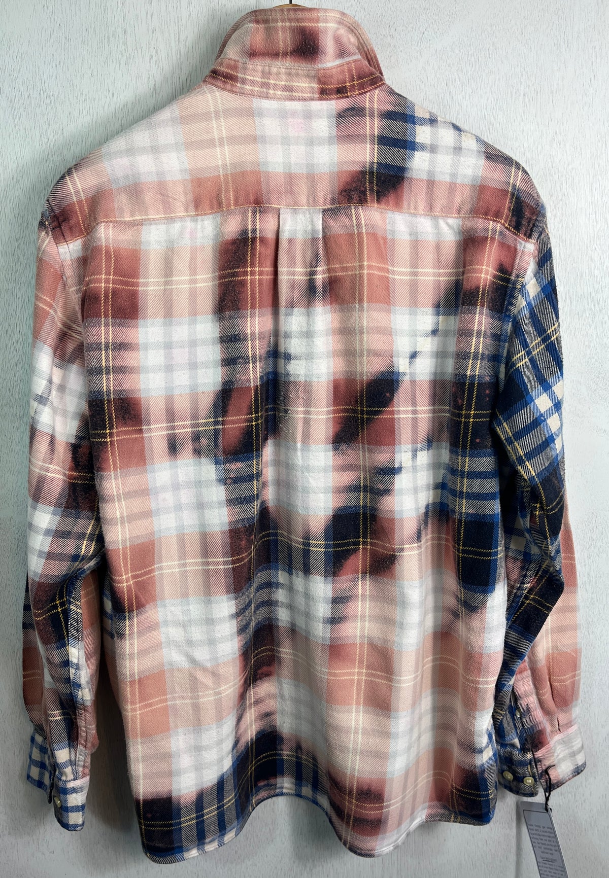 Vintage Navy, Blue, Black, Pink and White Flannel Size Large