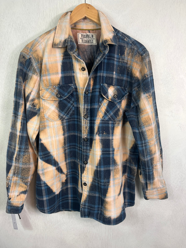 Vintage Navy & Light Blue, White and Gold Flannel Size Medium