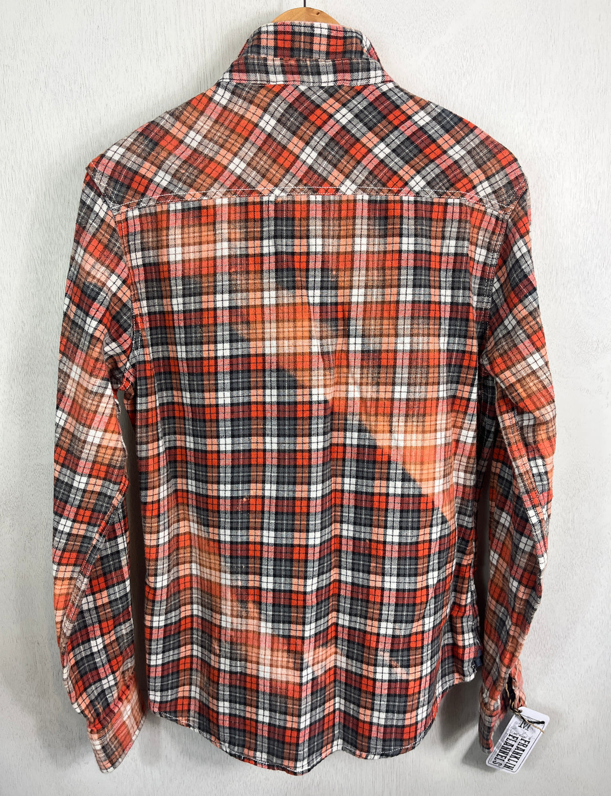 Vintage Orange, Peach, Grey, Black and White Flannel Size Medium