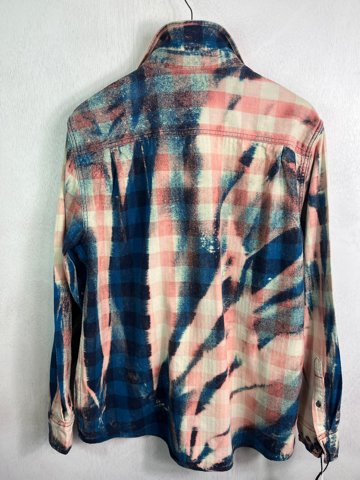 Vintage Royal and Navy Blue, Pink and Cream Flannel Size Large