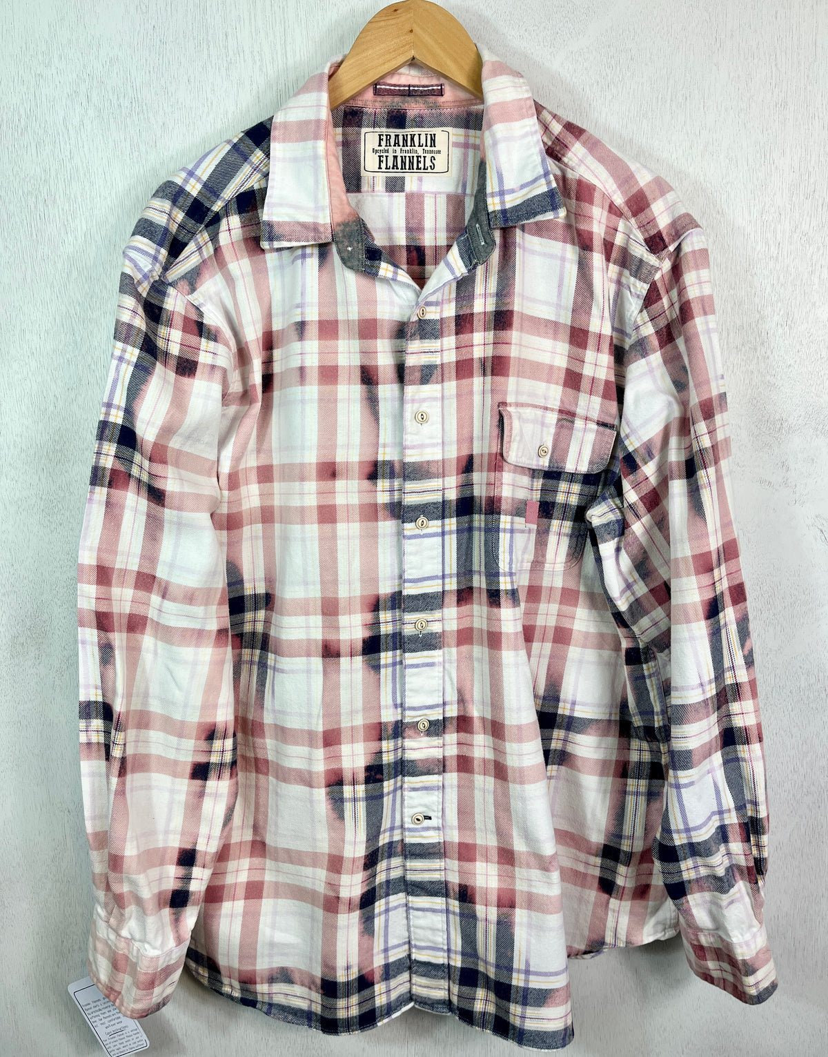 Vintage Rose, Navy and White Flannel Size XL