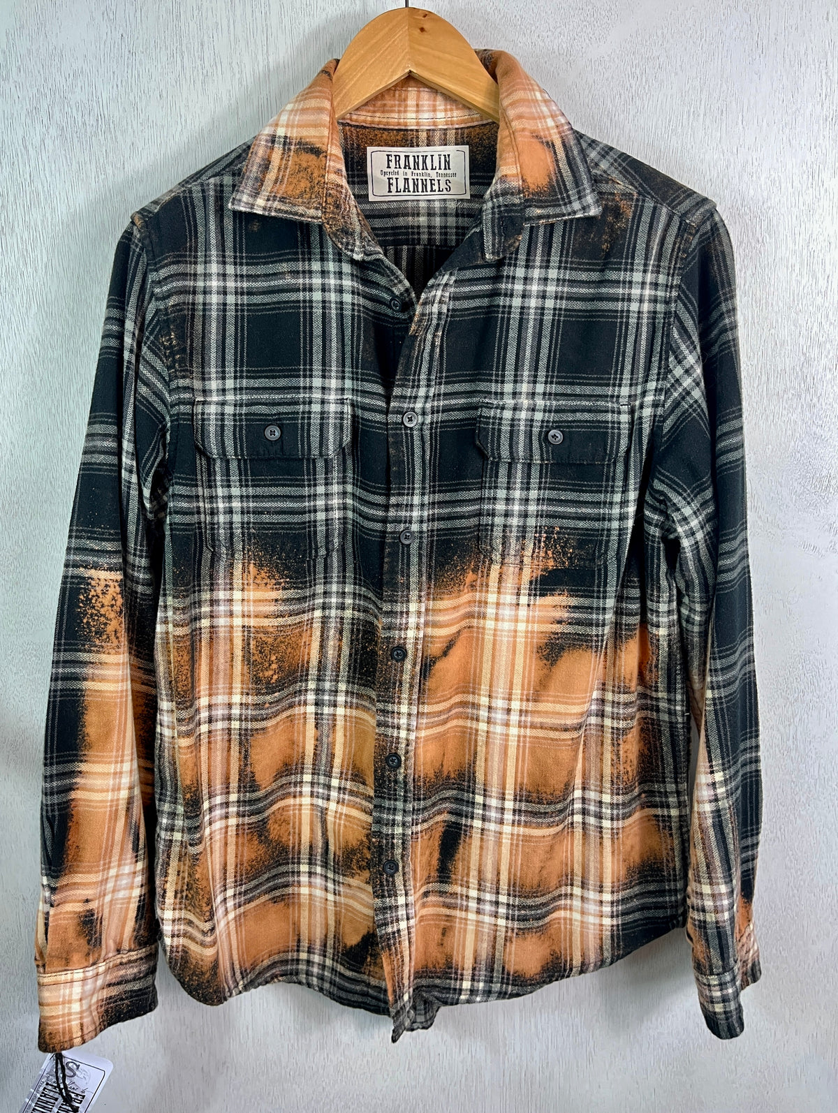 Vintage Black, White and Gold Flannel Size Small