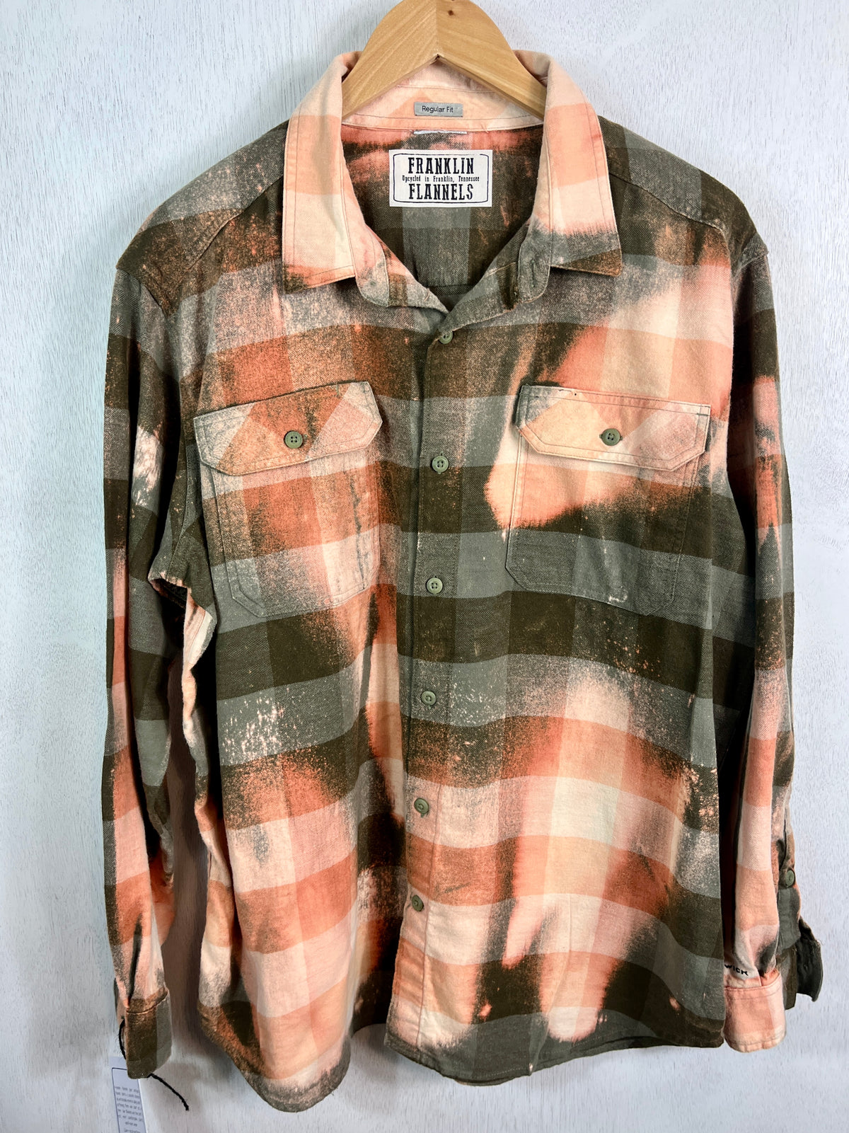 Vintage Army Green and Peach Flannel Size Large