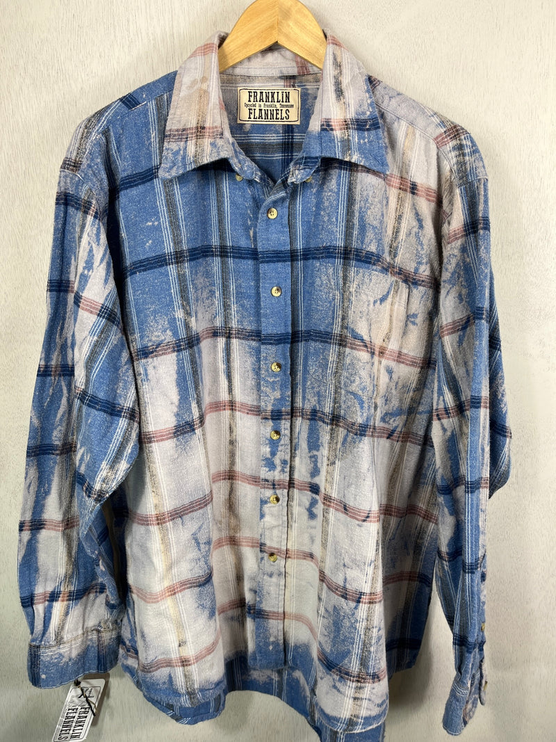 Vintage Navy, Light Blue and Cream Flannel Size XL