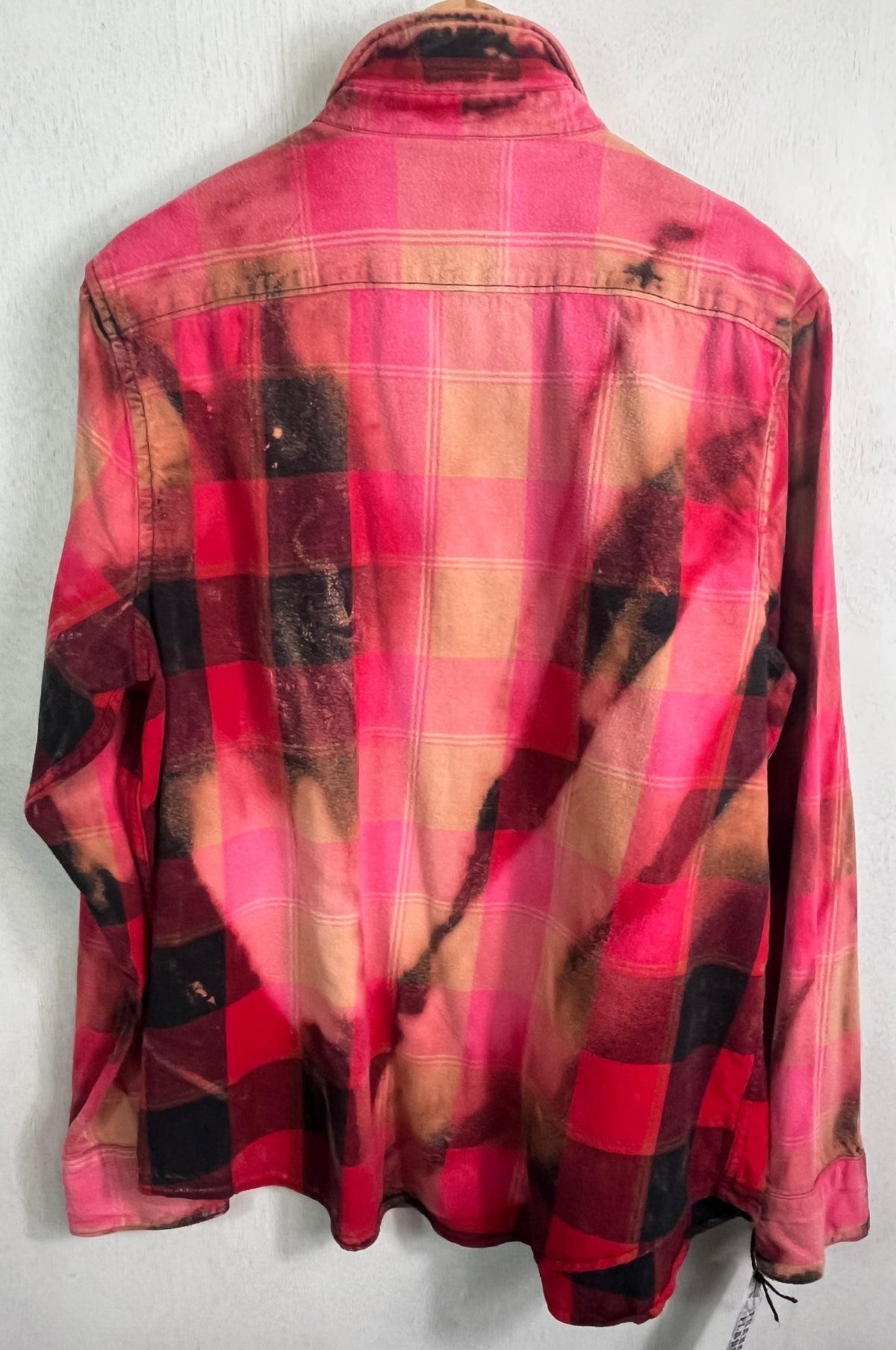 Vintage Red, Black, Pink and Gold Flannel Size Large