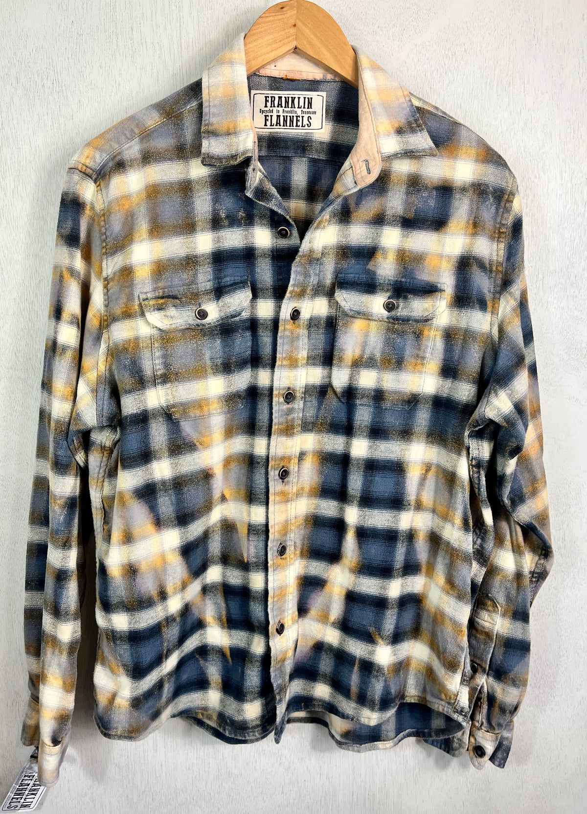 Vintage Blue, Gold, White and Slate Size Medium