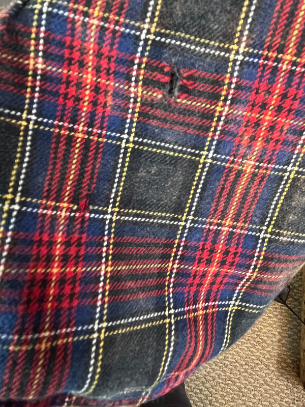 Vintage Black, Navy, Gold and White Flannel Size XL