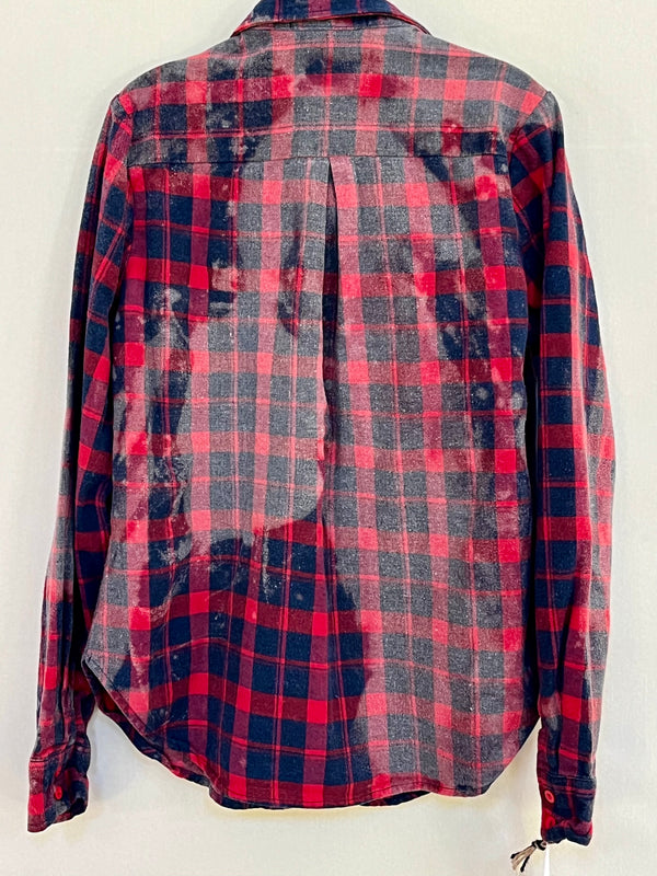 Vintage Red and Navy Blue Faded Flannel Size Medium