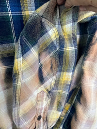 Vintage Blue, Pale Pink, Yellow, Green and White Flannel Size Medium