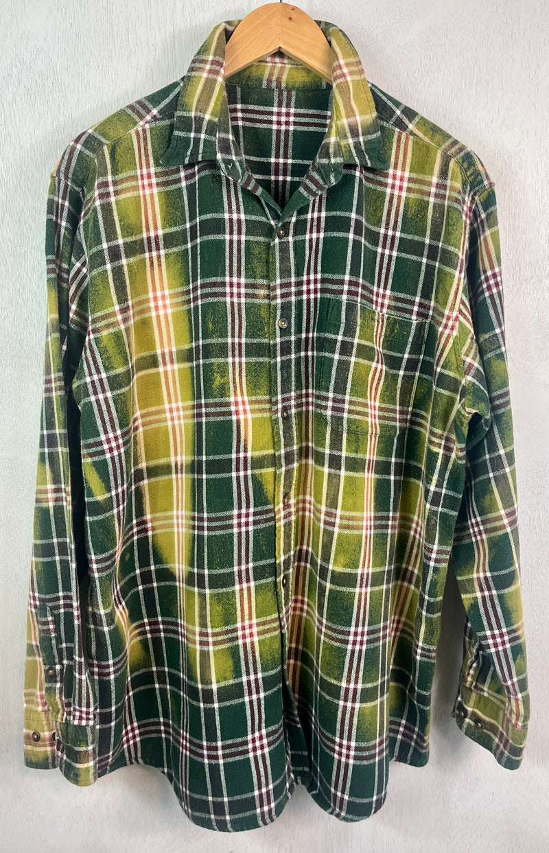 Vintage Light and Dark Green, White and Red Flannel Size XL