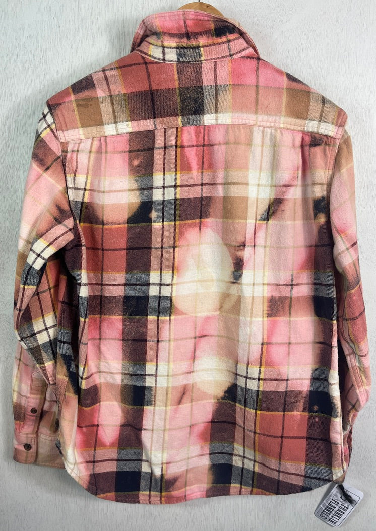 Vintage Pink, Navy, Yellow and White Flannel Size Small