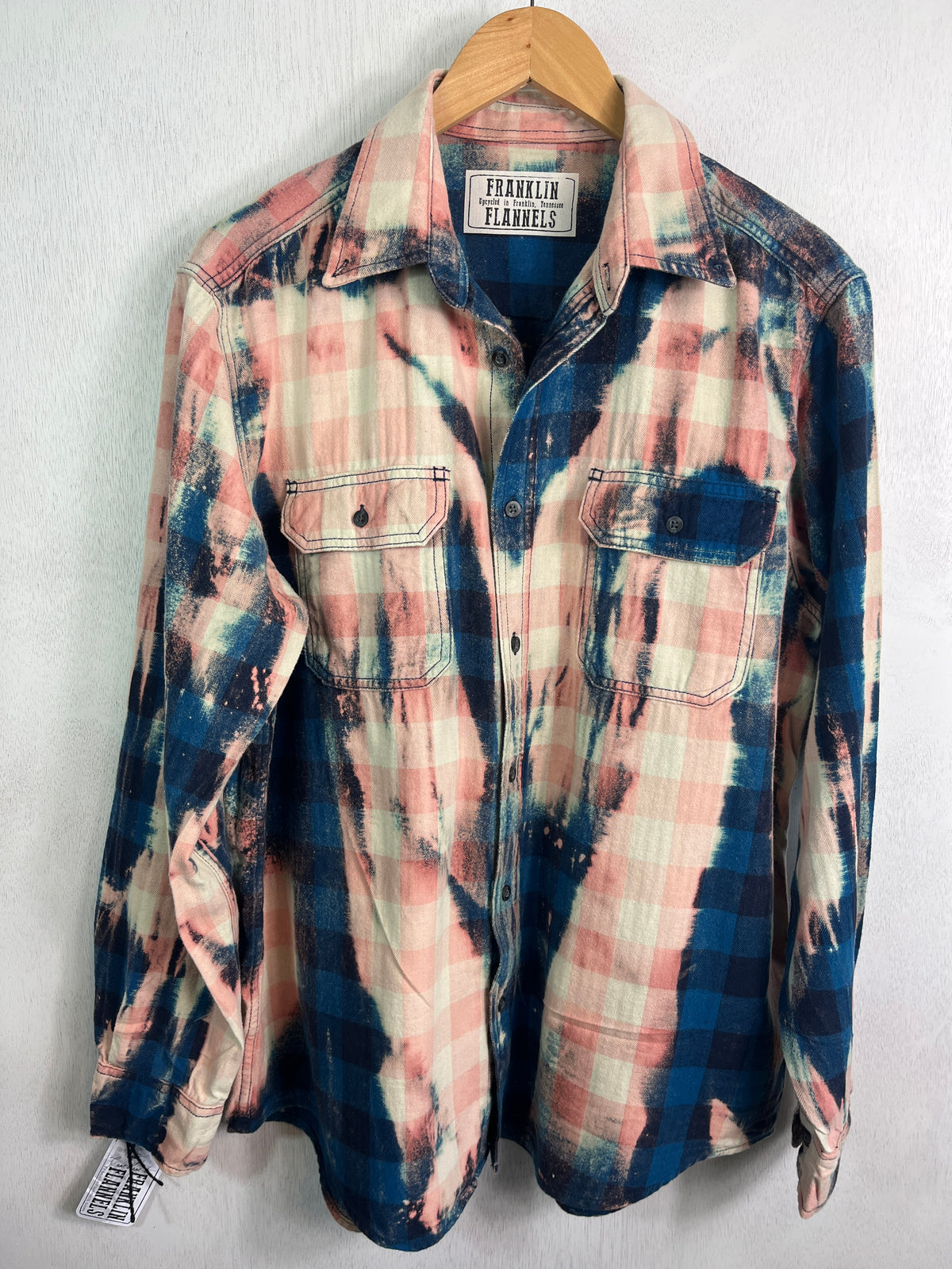 Vintage Royal and Navy Blue, Pink and Cream Flannel Size Large