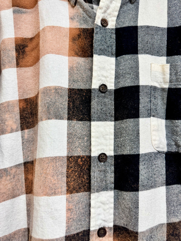 Vintage Black, White and Rust Flannel Size Medium