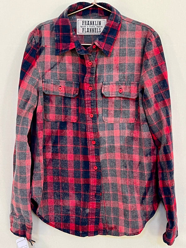 Vintage Red and Navy Blue Faded Flannel Size Medium