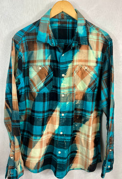 Vintage Turquoise, Black, Seafoam Blue and Gold Flannel Size Large