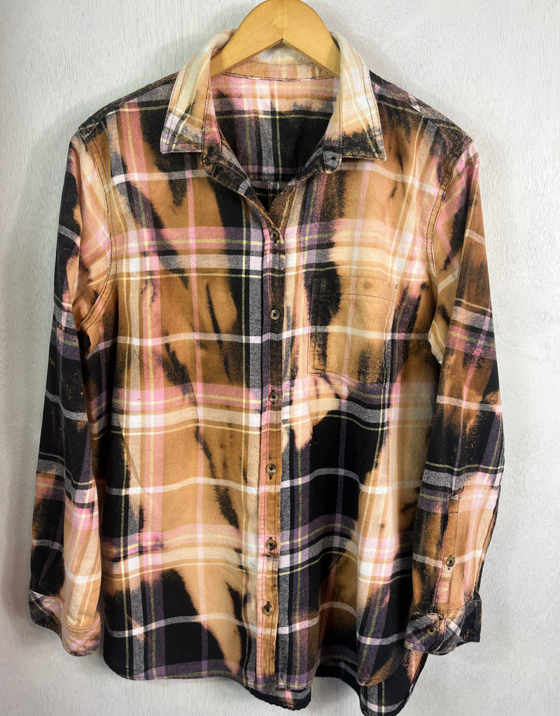 Vintage Black, Gold, Pink and Lavender Flannel Size Medium