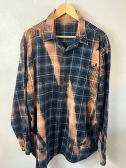 Vintage Navy Blue, Black, White and Rust Flannel Size XL