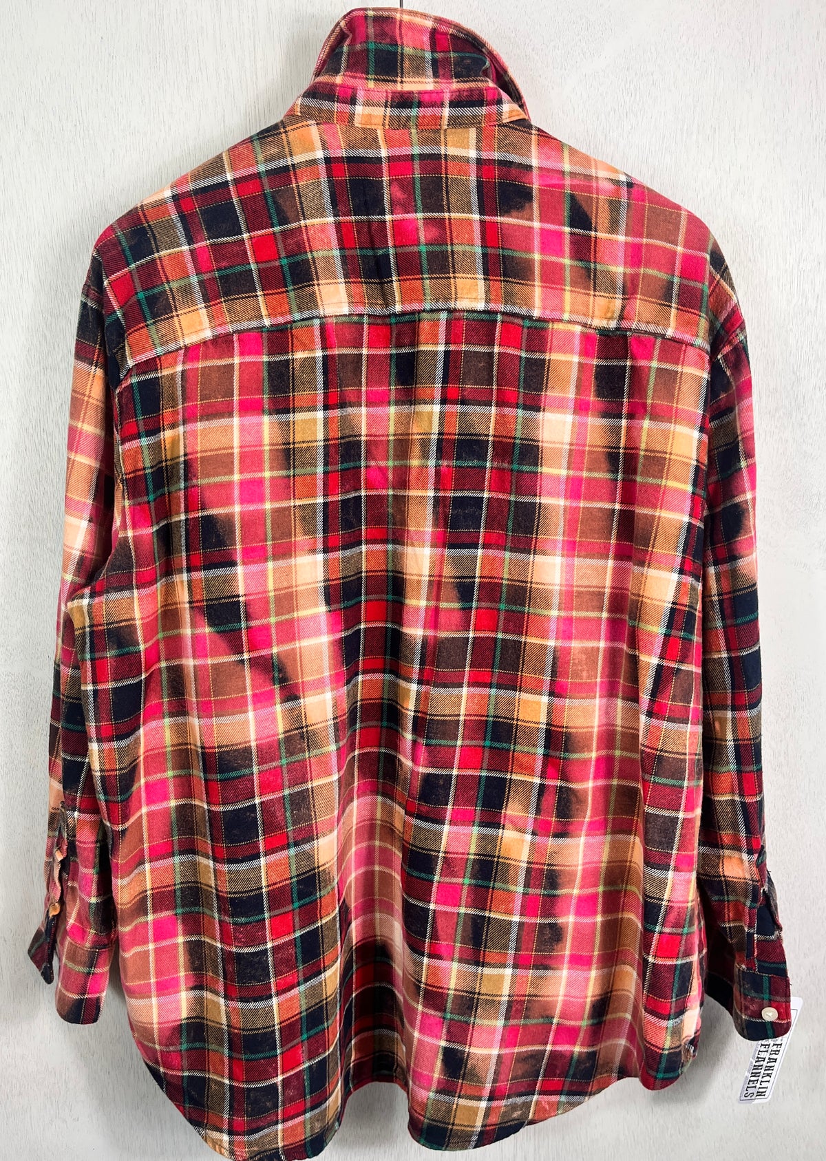 Vintage Pink, Red, Black, White and Peach Flannel Size Large