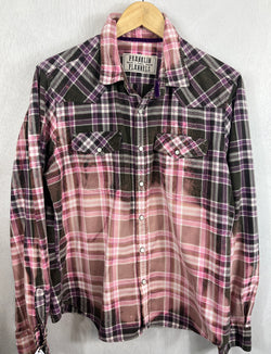 Vintage Western Style Lavender, Grey and Pink Flannel Size Medium