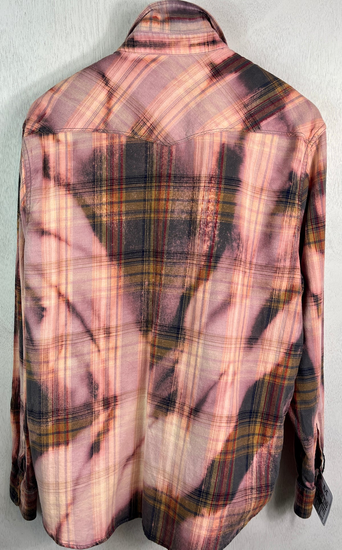 Vintage Western Style Pink, Grey, Gold and Red Flannel Size Medium