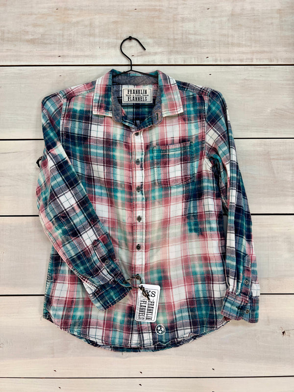 Vintage teal, green, navy, and off-white flannel size XS