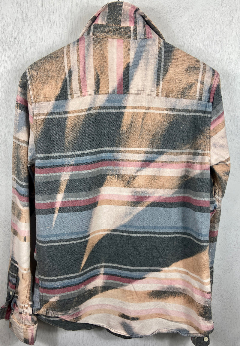 Vintage Grey, Pink, Camel and Cream Flannel Size Small