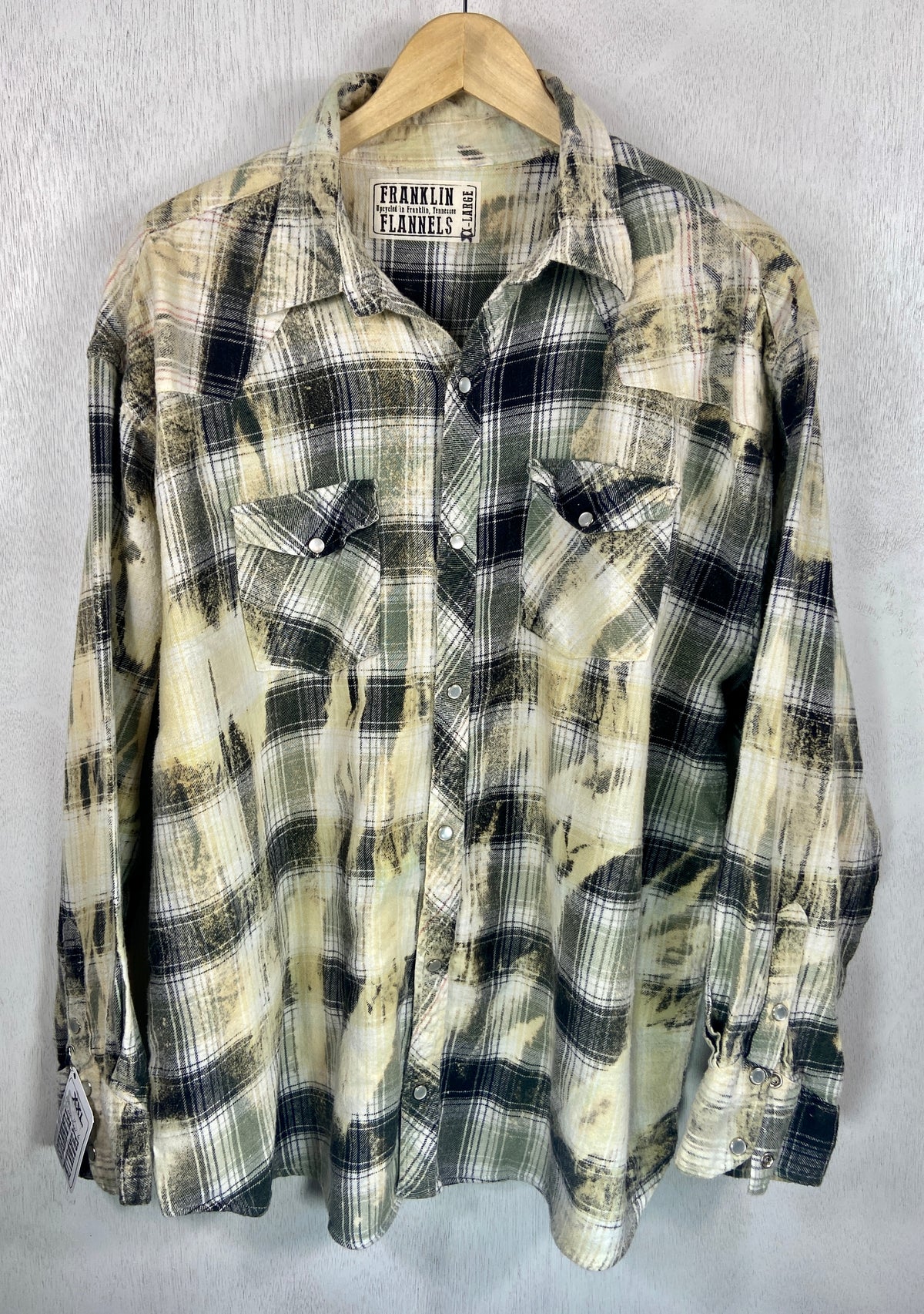 Vintage Western Style Black, Cream and Sage Flannel Size XXL