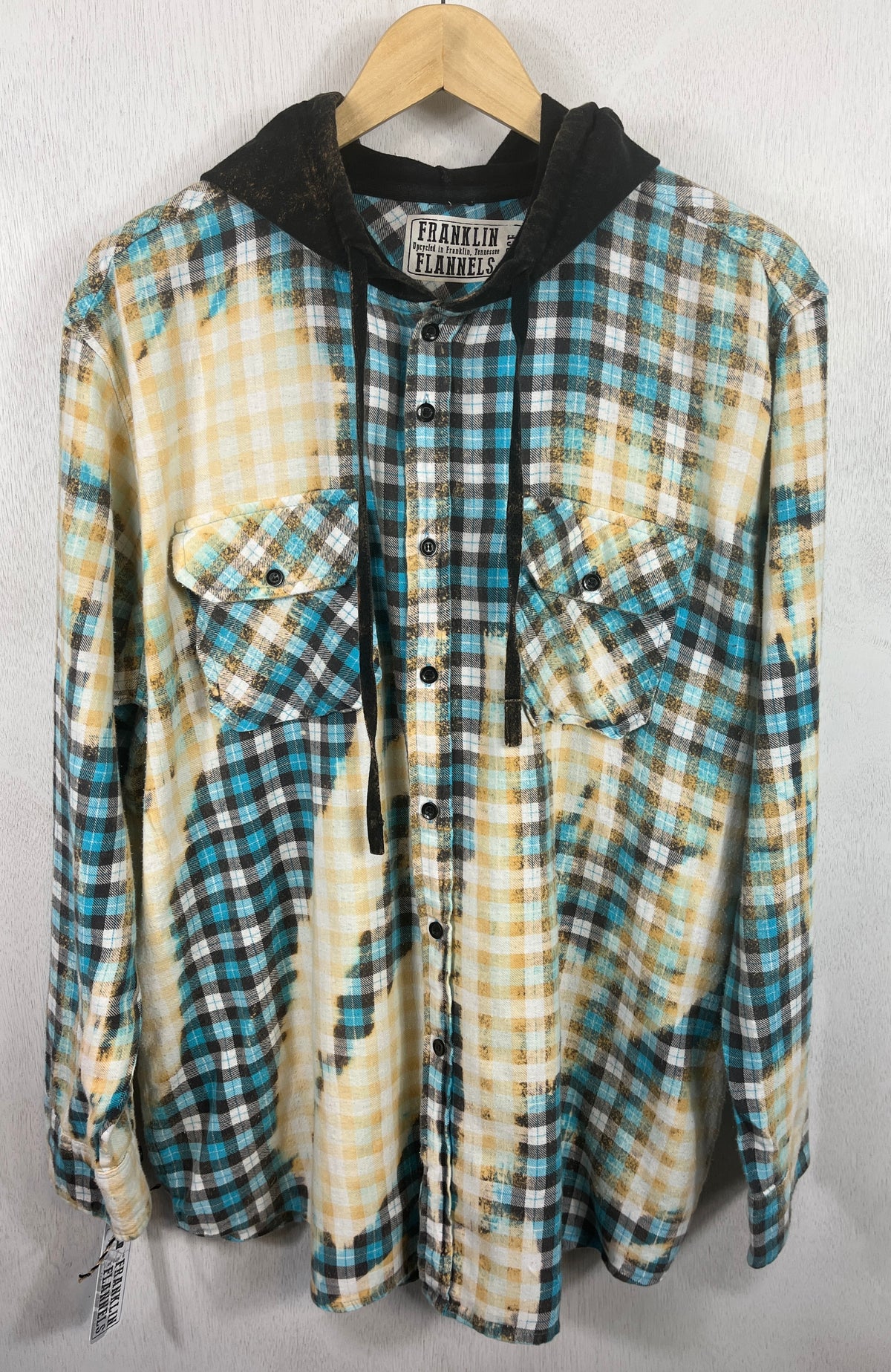 Vintage Turquoise, Pale Yellow, White and Black Flannel Hoodie Size Large