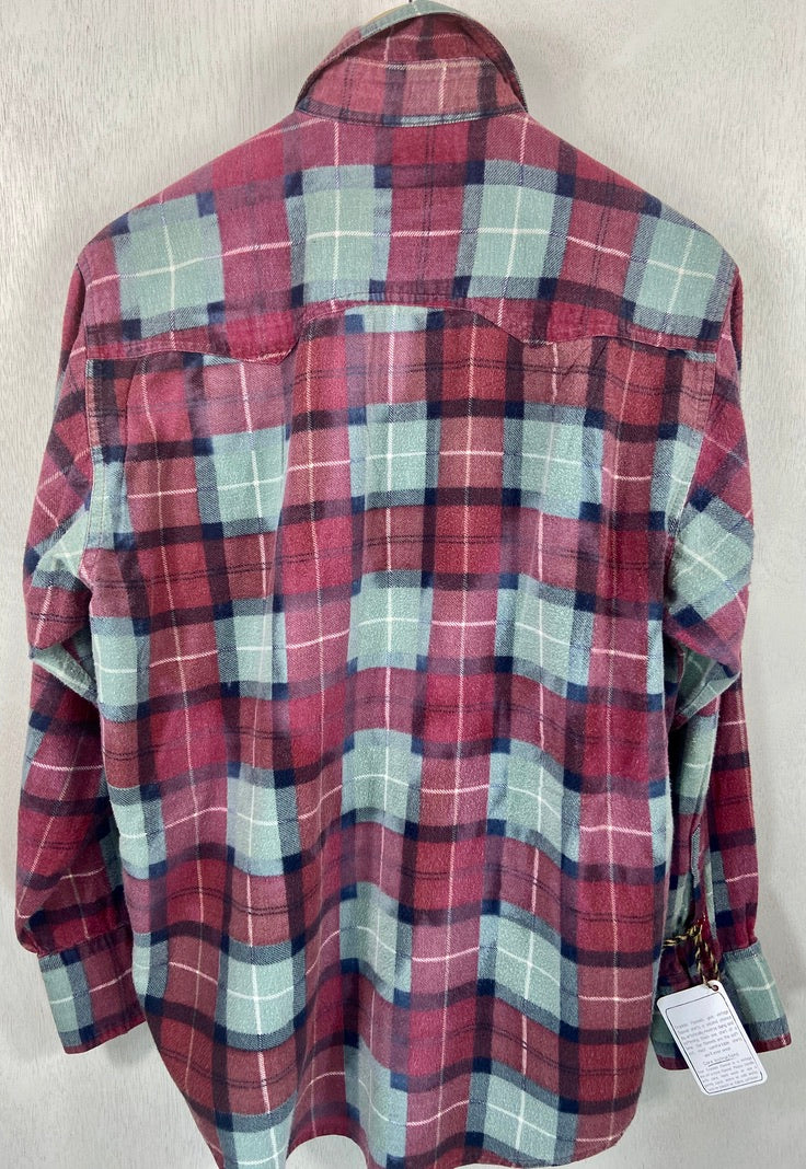 Vintage Retro Western Style Deep Red and Sage Green Flannel Size Large