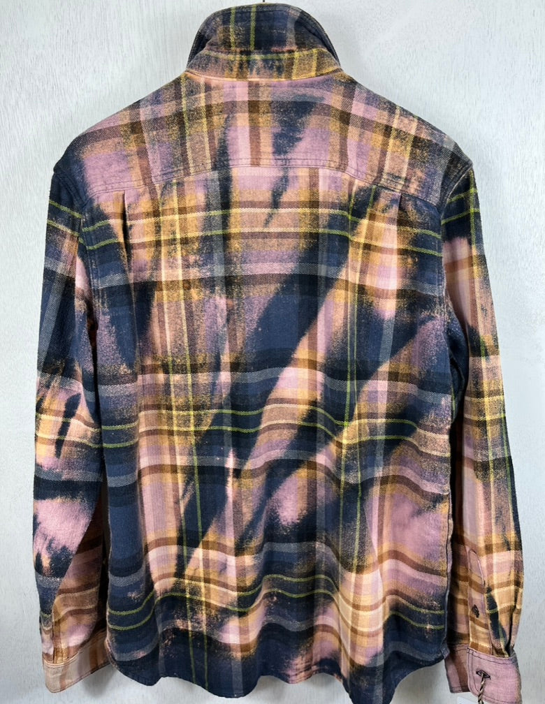 Vintage Navy, Pink and Gold Flannel Size Large